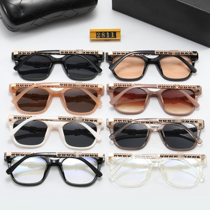 Insta Influencer Fashion Square Frame Plain Glasses Sunglasses Men Women Classic Travel Optical Glasses