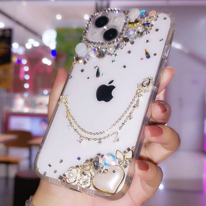 Coque iPhone faite à la main, luxueuse et minimaliste avec strass et diamants.