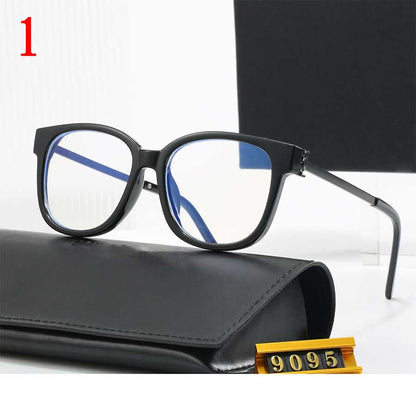 Insta Influencer Fashion Square Frame Plain Glasses Sunglasses Men Women Classic Travel Optical Glasses