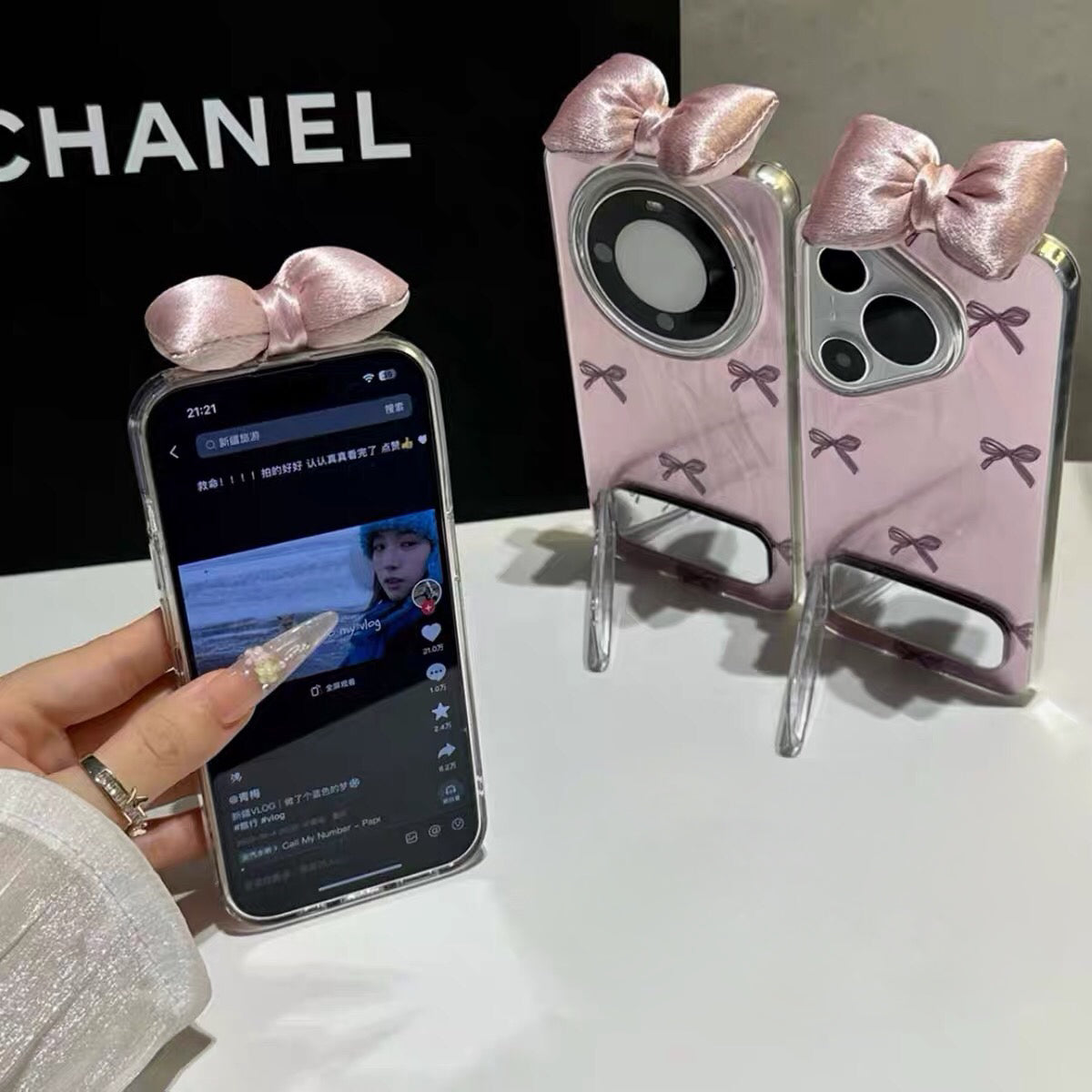 Pink bow mirror stand phone case