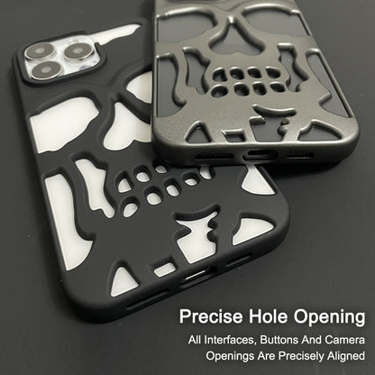 Coque iPhone en TPU ajouré à motif crâne électroplaqué et givré