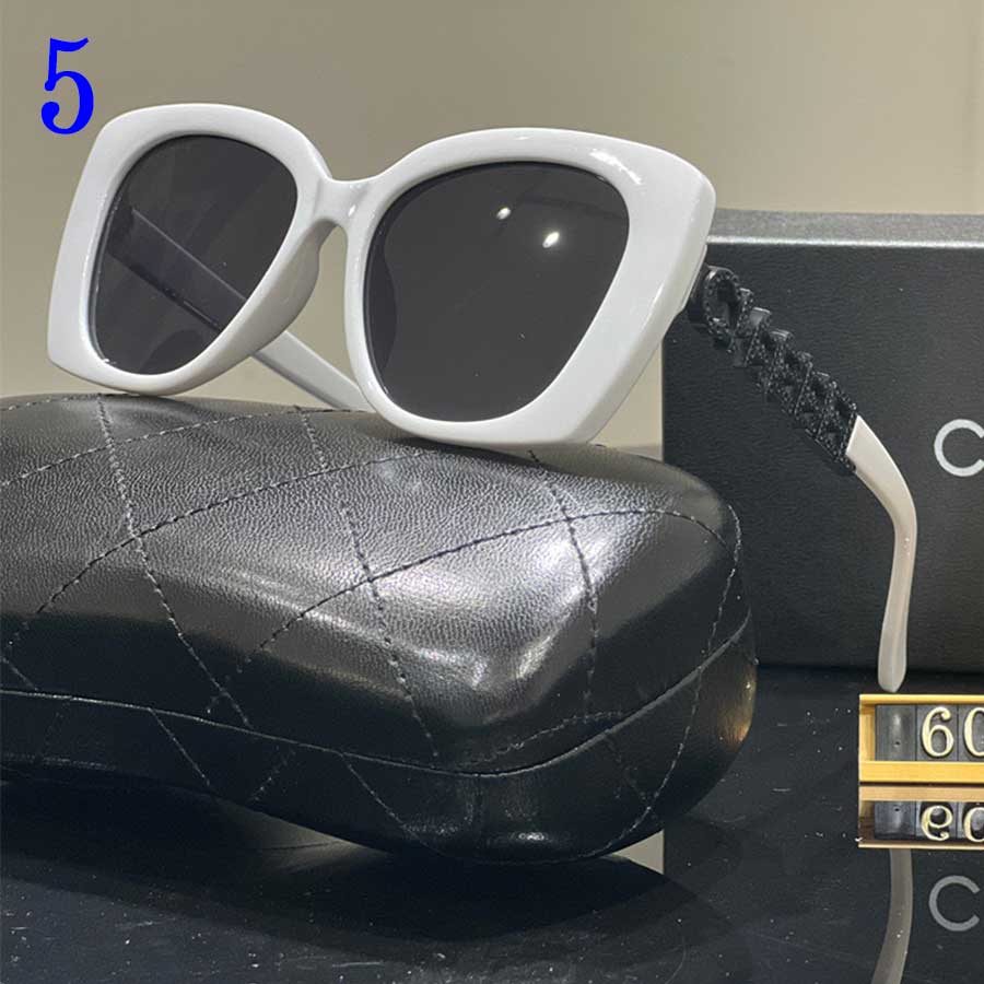 Insta Influencer Fashion Square Frame Plain Glasses Sunglasses Men Women Classic Travel Optical Glasses