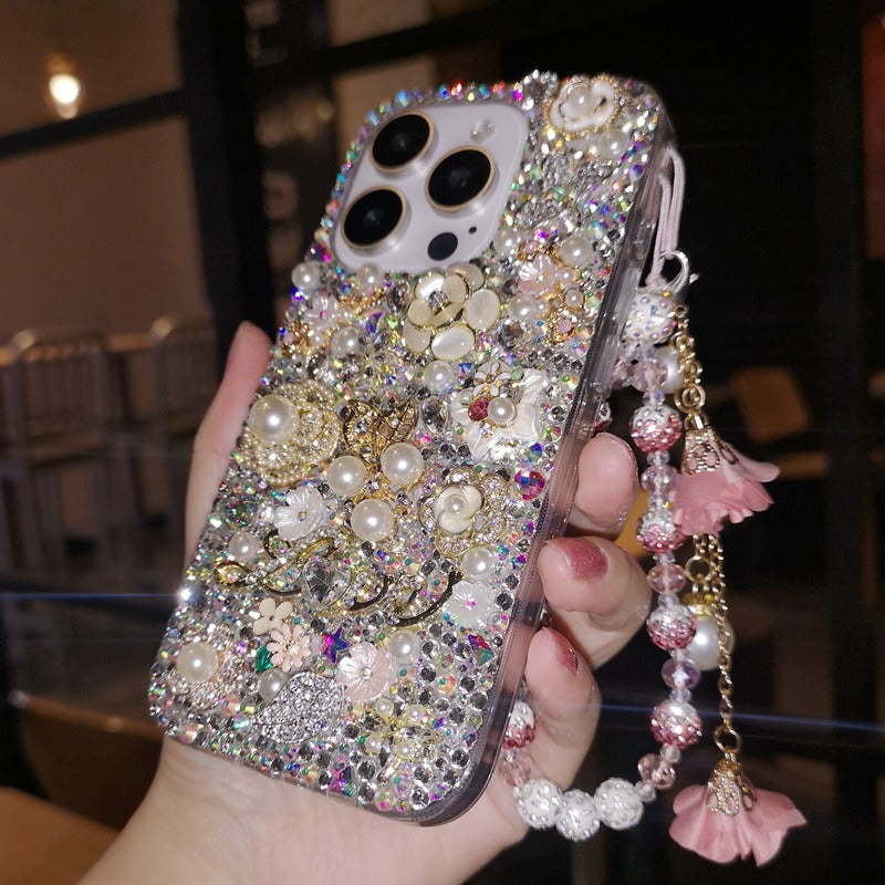 Magnifique cristal et perle scintillants avec des fleurs