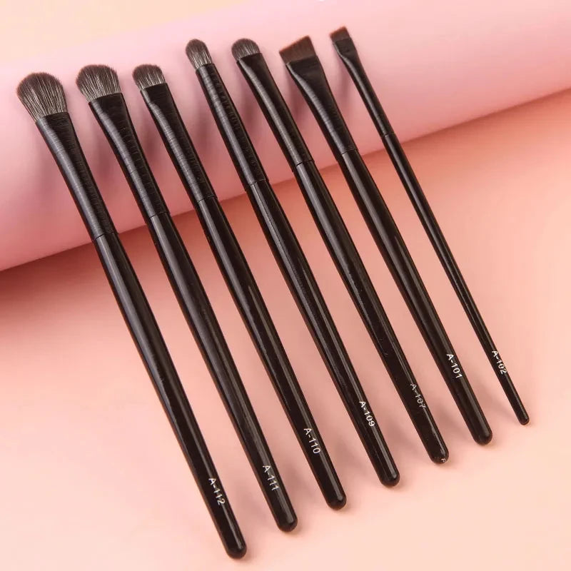 Black Crease Eye Shadow Makeup Brushes Soft Synthetic Hair Portable Eye Makeup Set Travel Cosmetic Brush For Make Up