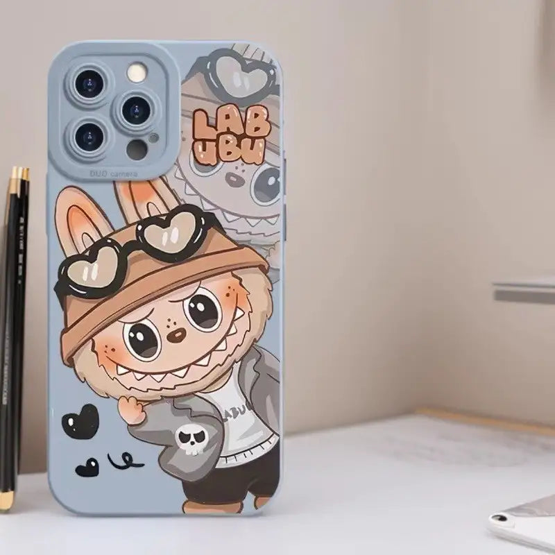 Coque de téléphone pour iPhone avec poupée LLabu dessinée