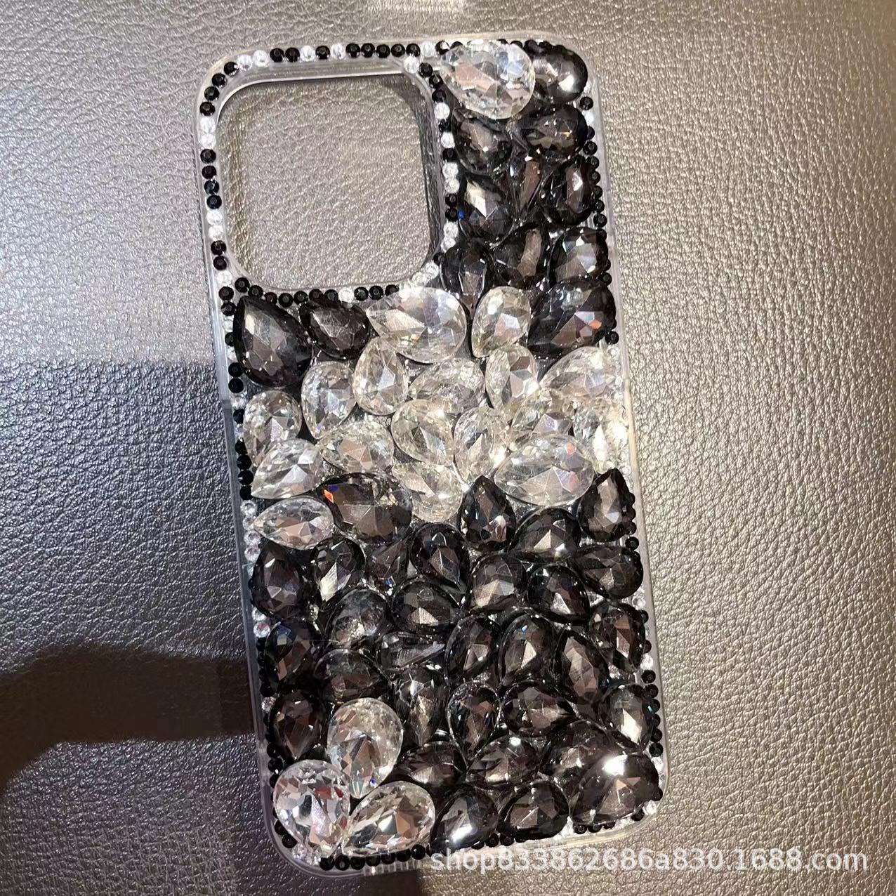 Full Diamonds Glitter Phone Case For iPhone 17 16 15 14 13 12 Pro Max Plus 11 XR 7 8 6
