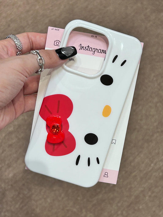 Coque de téléphone mignonne kawaii avec un chaton blanc et un nœud papillon rouge