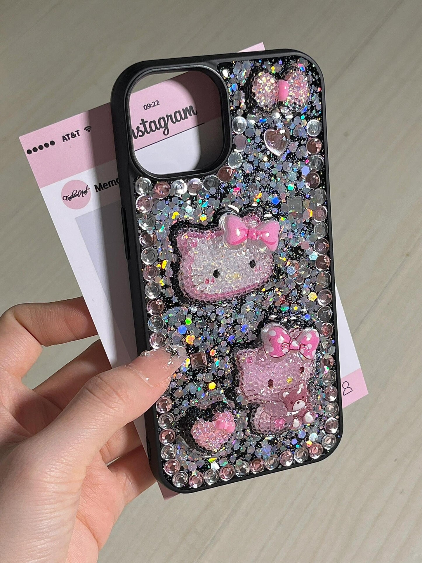 Coque de téléphone transparente à motif chaton 3D et strass, faite main.