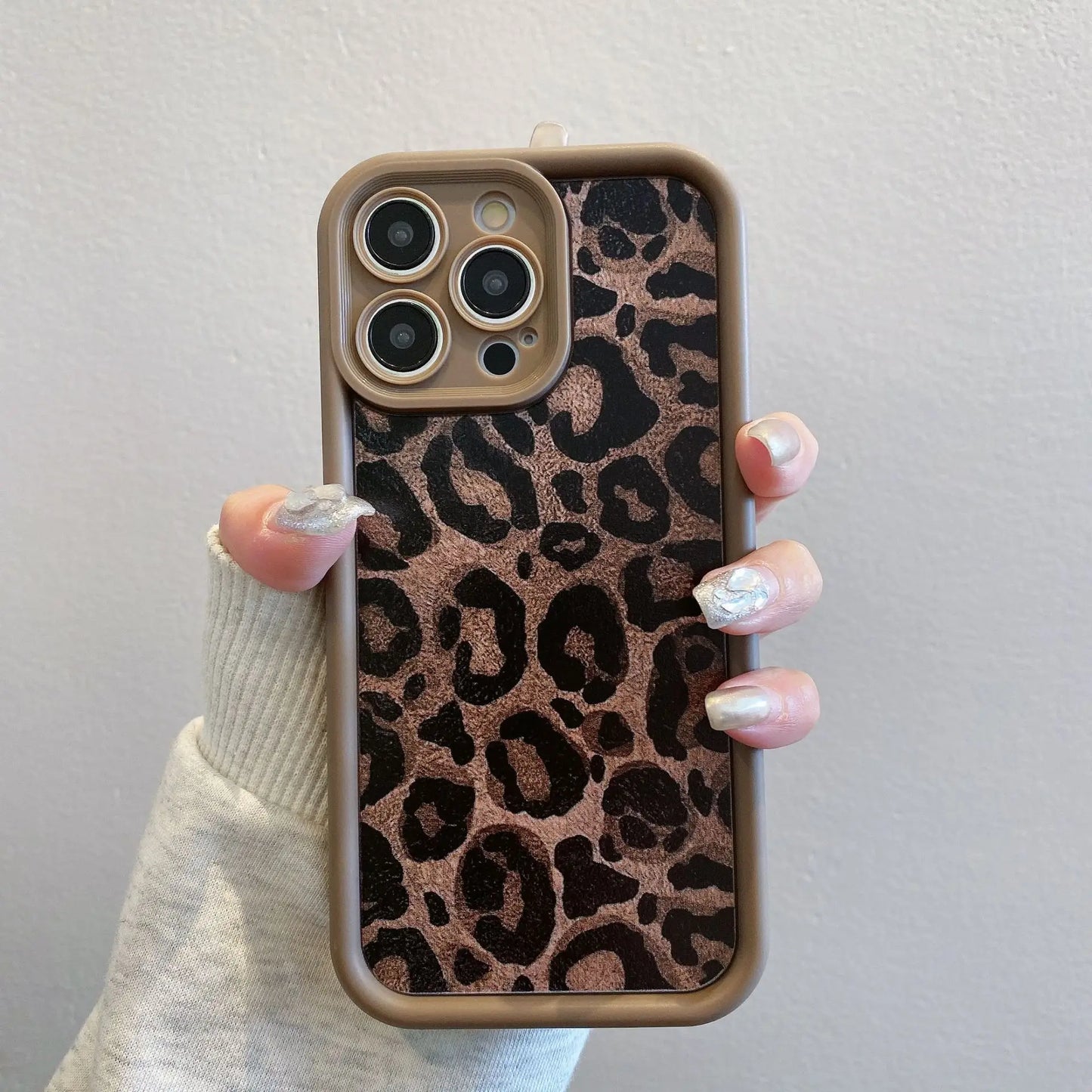 Leopard Print Pattern With Lanyard Case For iPhone 17 16 15 14 13 12 11 Pro Max X XR XS 7 8 Plus Shockproof Silicone Soft Cover