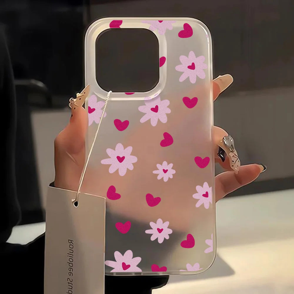 Coque de téléphone mignonne avec motif de cœur et de fleurs pour iPhone 15, iPhone 13, 16, 12, 14, 11, 17 Pro Max et 13 Mini. Protection antichoc, transparente et souple.