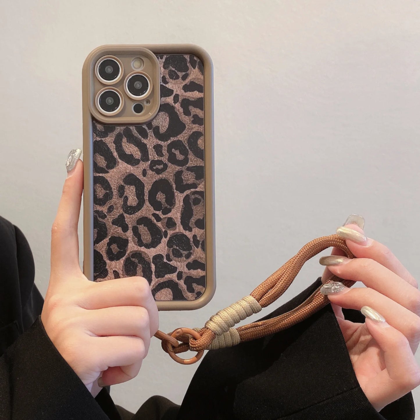 Leopard Print Pattern With Lanyard Case For iPhone 17 16 15 14 13 12 11 Pro Max X XR XS 7 8 Plus Shockproof Silicone Soft Cover
