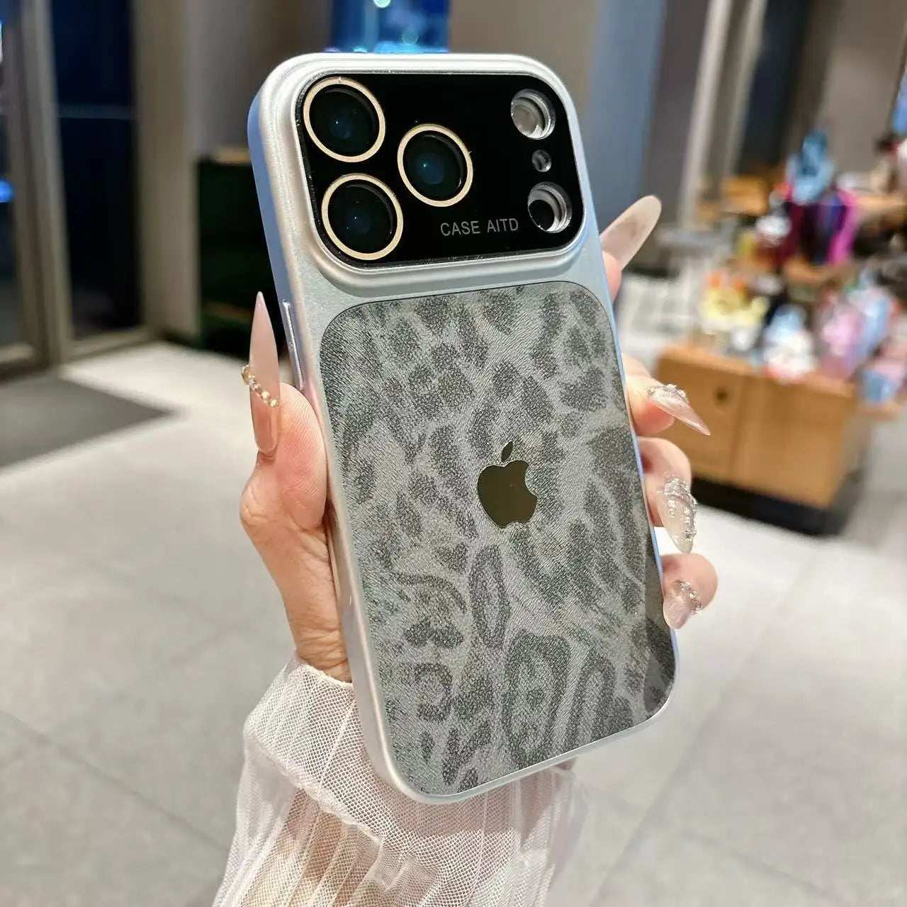 High-value retro multi-color minimalist leapord phone case