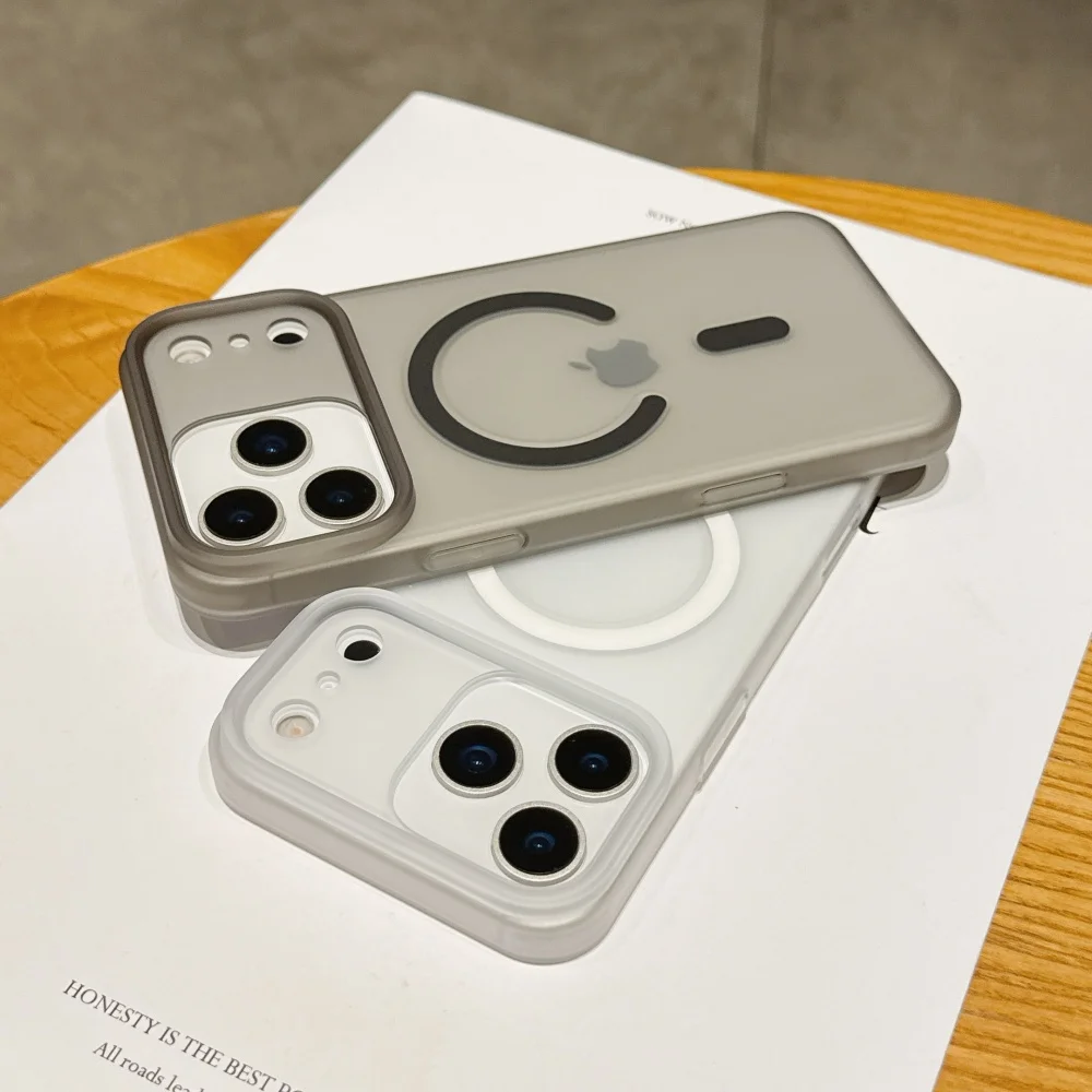 for iphone17proMax Case Magsafe Full Clear Matte Ultra thin Magnetic Case for iPhone 17 15 16 pro Max Slim Transparent Cover
