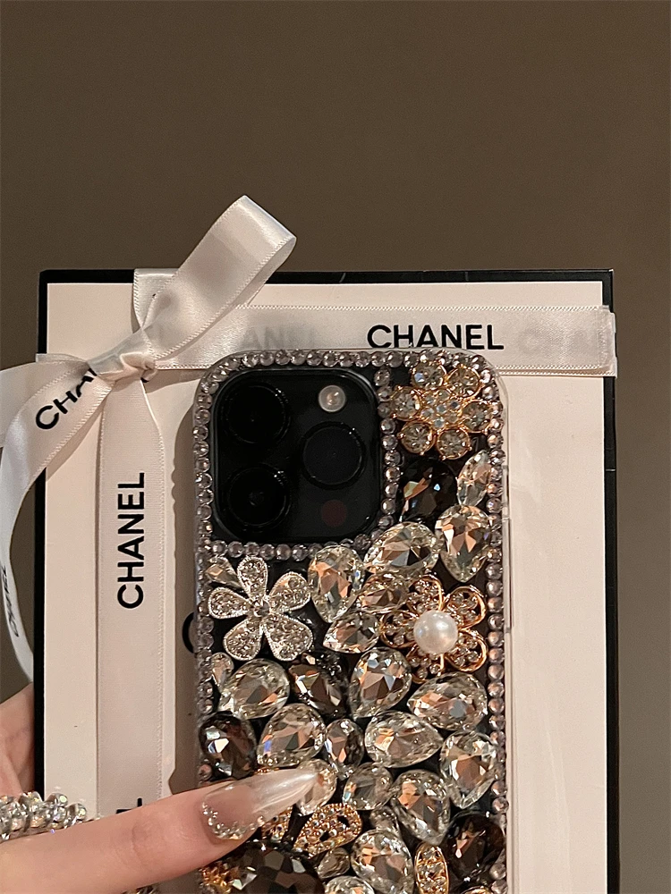 S14876b1de2734d80bce8492e8f6d4a860.webp Luxurious Glitter Phone Case For iPhone17 15 14 13 12 11 16ProMax Plus Diamond Bling For iPhone16 17 Pro With Chain