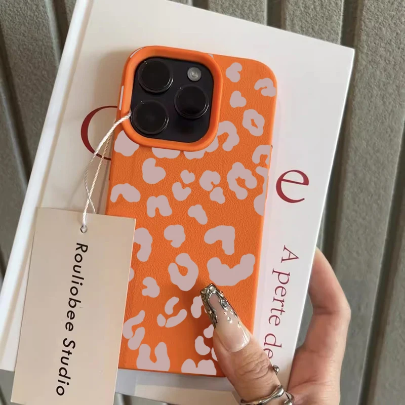 For iPhone 17 16 15 14 13 12 11 Pro Max Case Pink Leopard Print Lichee Pattern Silicone Cover For iPhone XS X XR 16 Plus Fundas