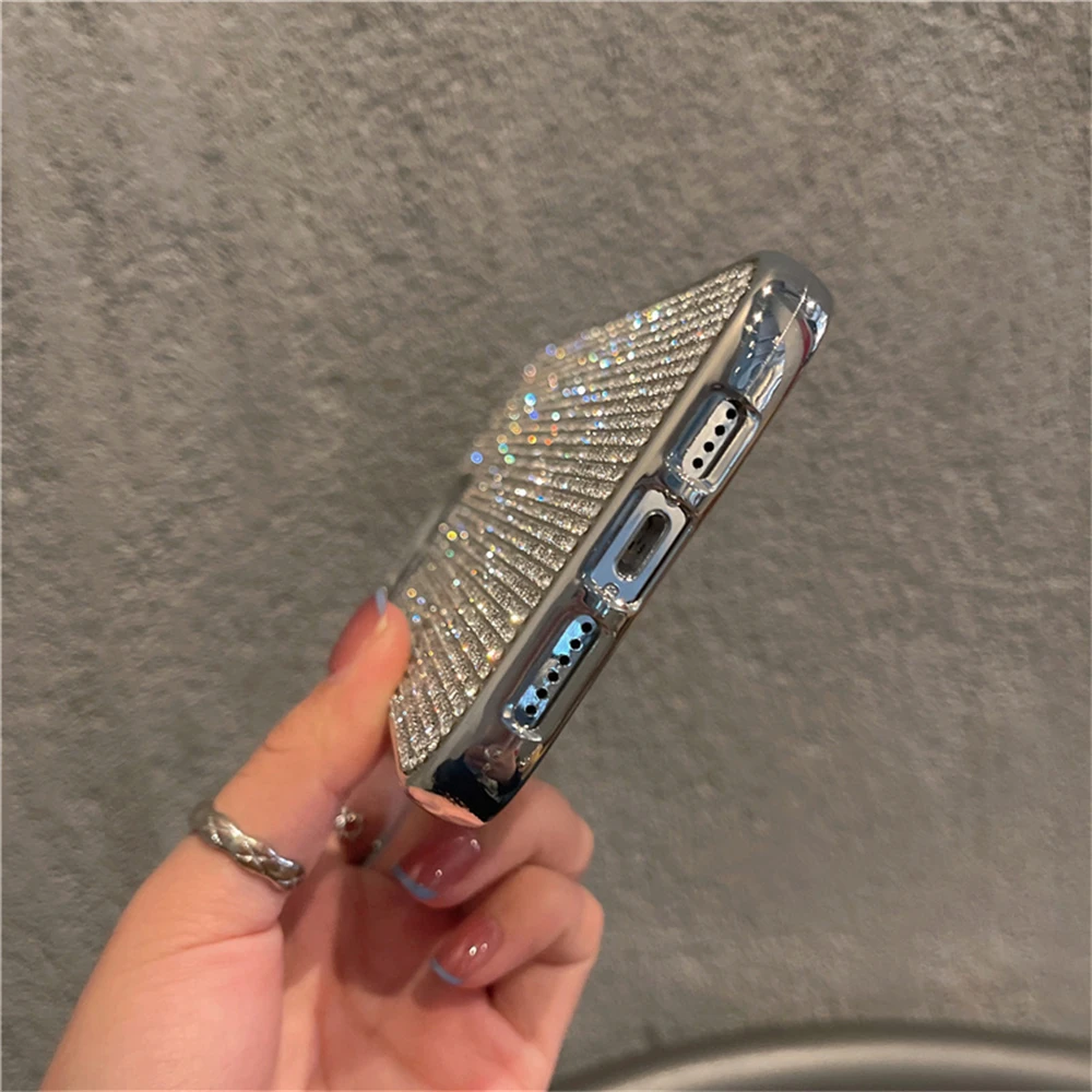 S4825e6ec7e24426e8b210e654885a2deR.webp Luxury Glitter Rhinestones Phone Case For iPhone 17 16 15 14 11 12 13 Pro Max XS XR X 7 8 Plus SE Shniy Diamond Silicone Cover