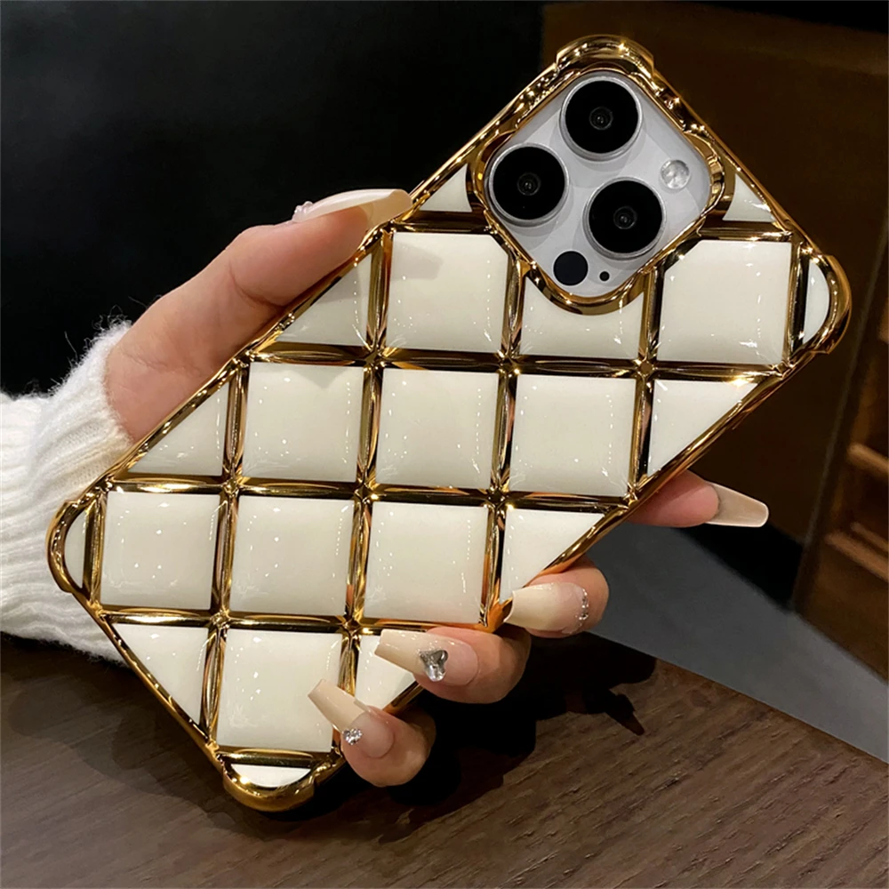 Luxury Plating Diamond Lattice Grid Shockproof Phone Case for iPhone 17 16 14 11 12 13 15 Pro Max Silicone Plated Gold Cover