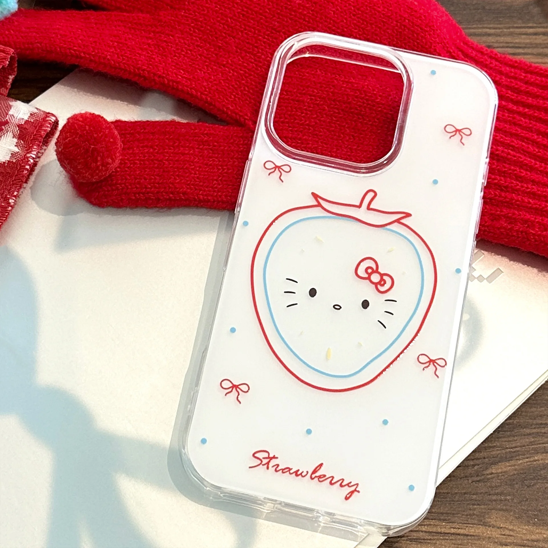 Cartoon Kitty Strawberry Phone Case For iPhone 16 13 14 15 12 11 Pro Max XS XR X With Pendant Shockproof Hard Cover