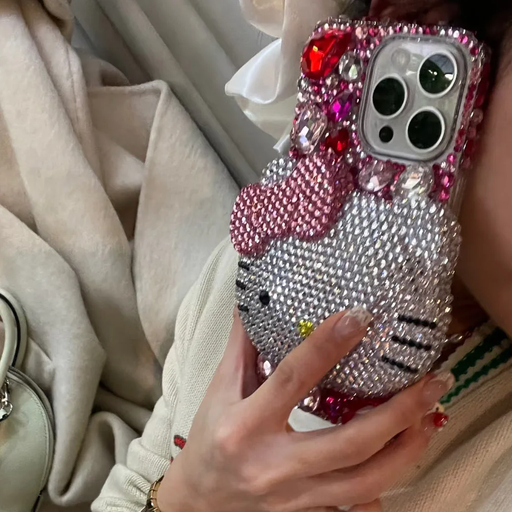 Sf3f33d7f6a0d4c22aba976ad74d5c7a6B.webp Cute Kitty Cat Rhinestone Bling Crystal Phone Case Chain For iPhone 16 12 13 14 15Pro Max X Xs XR 7 8 Plus SE 2 3 10 Transparent Bu