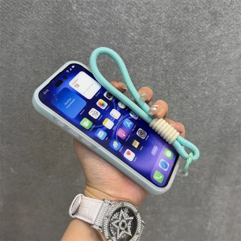 详情-4 iPhone Lanyard Series | Matte MagSafe Magnetic Phone Case