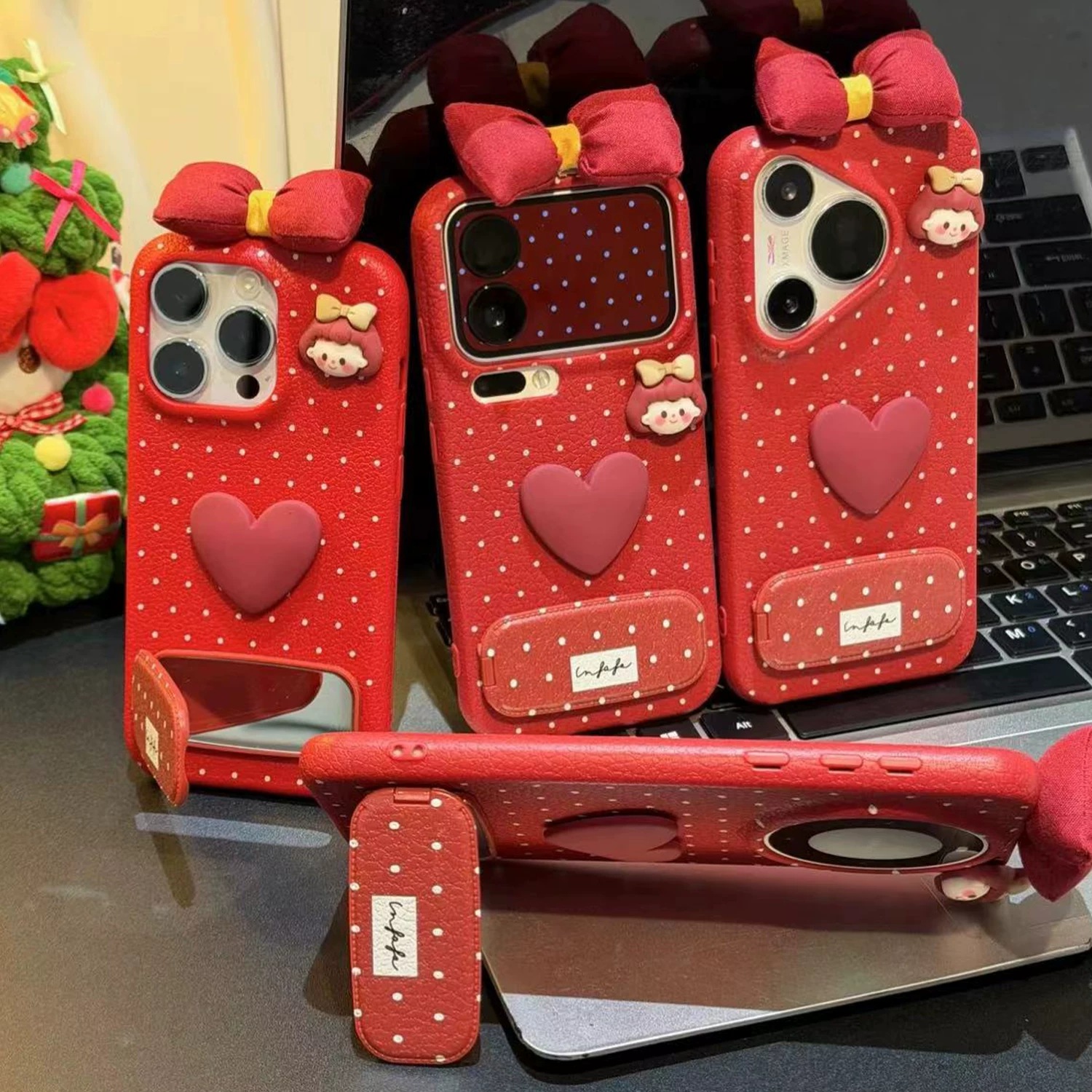 F4333E6BCC345F3C841C9BD1923F14DB.png Heart-shaped butterfly and strawberry girl phone case