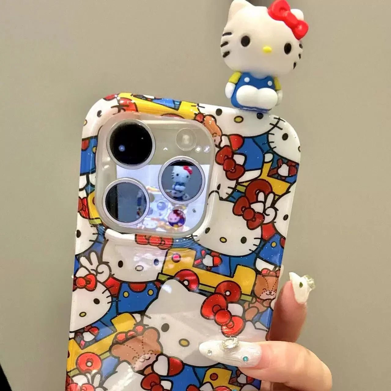 O1CN01Q3C0Hc2N0iWm3G687__2000979901_jpg.jpg Cute full screen driving Kitty phone case