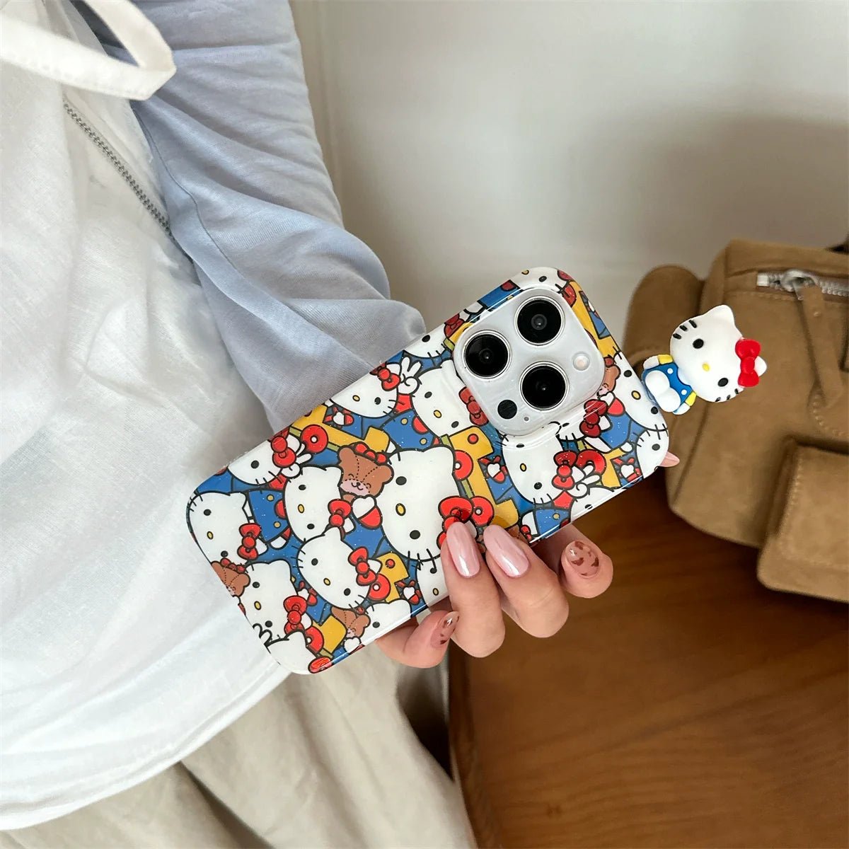 O1CN01SALrDr1cDjqh8w40m__3174893567_jpg.jpg Cute full screen driving Kitty phone case
