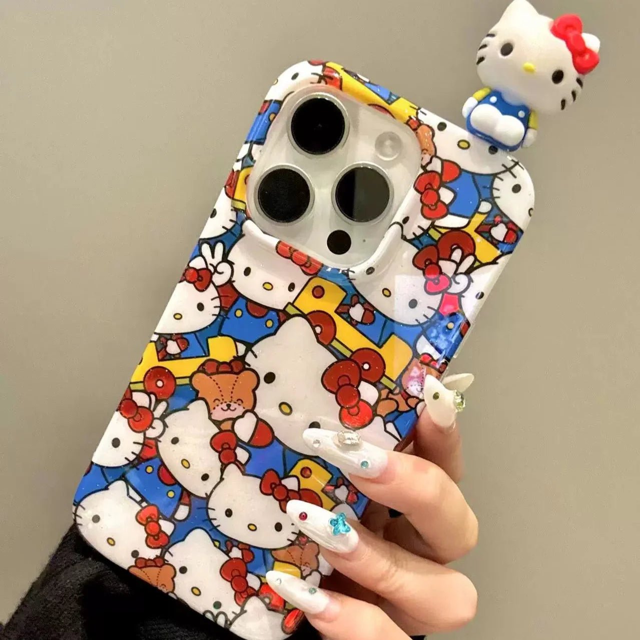 O1CN01kszYvK2N0iWmpFVq0__2000979901_jpg.jpg Cute full screen driving Kitty phone case