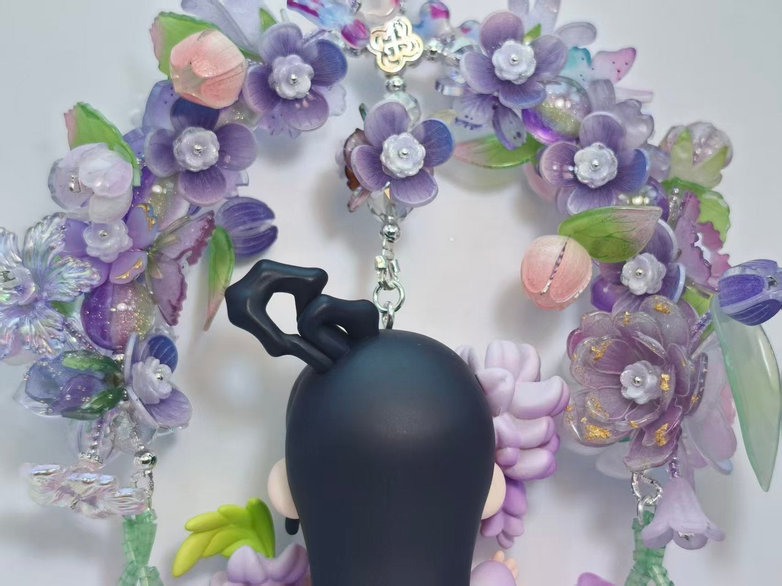 814b1282366e03a37c0037af0e39e94d_7cbd40c3-fda5-41b5-87b4-a03faac1314f.jpg Handmade Chinese Fairy Floral Wreath Charm - Double-Sided Purple Flower Accessory