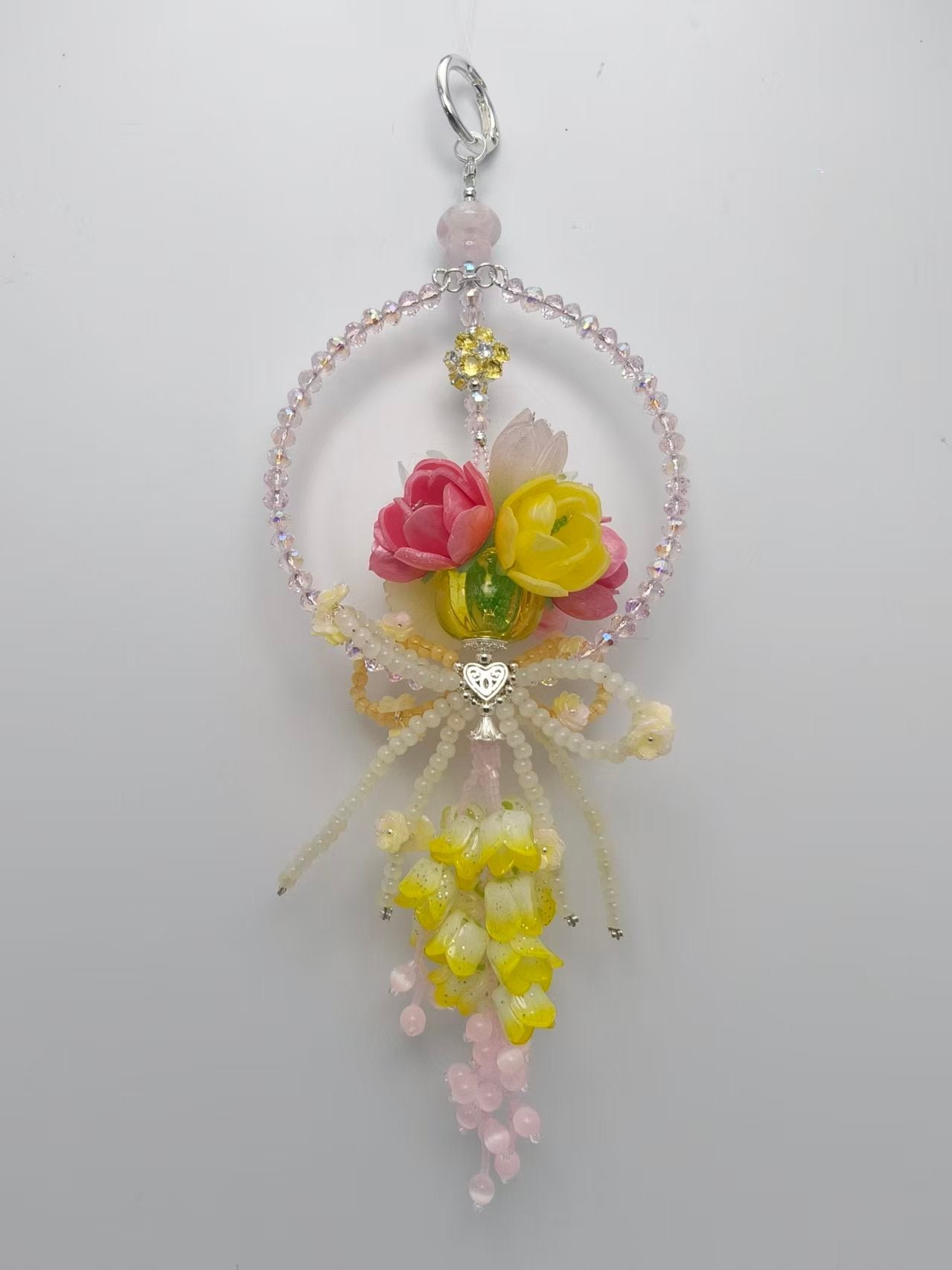 9cfd043121ef2ba4eef9b4eda57cec5d.jpg Sunshine Yellow Floral Medallion