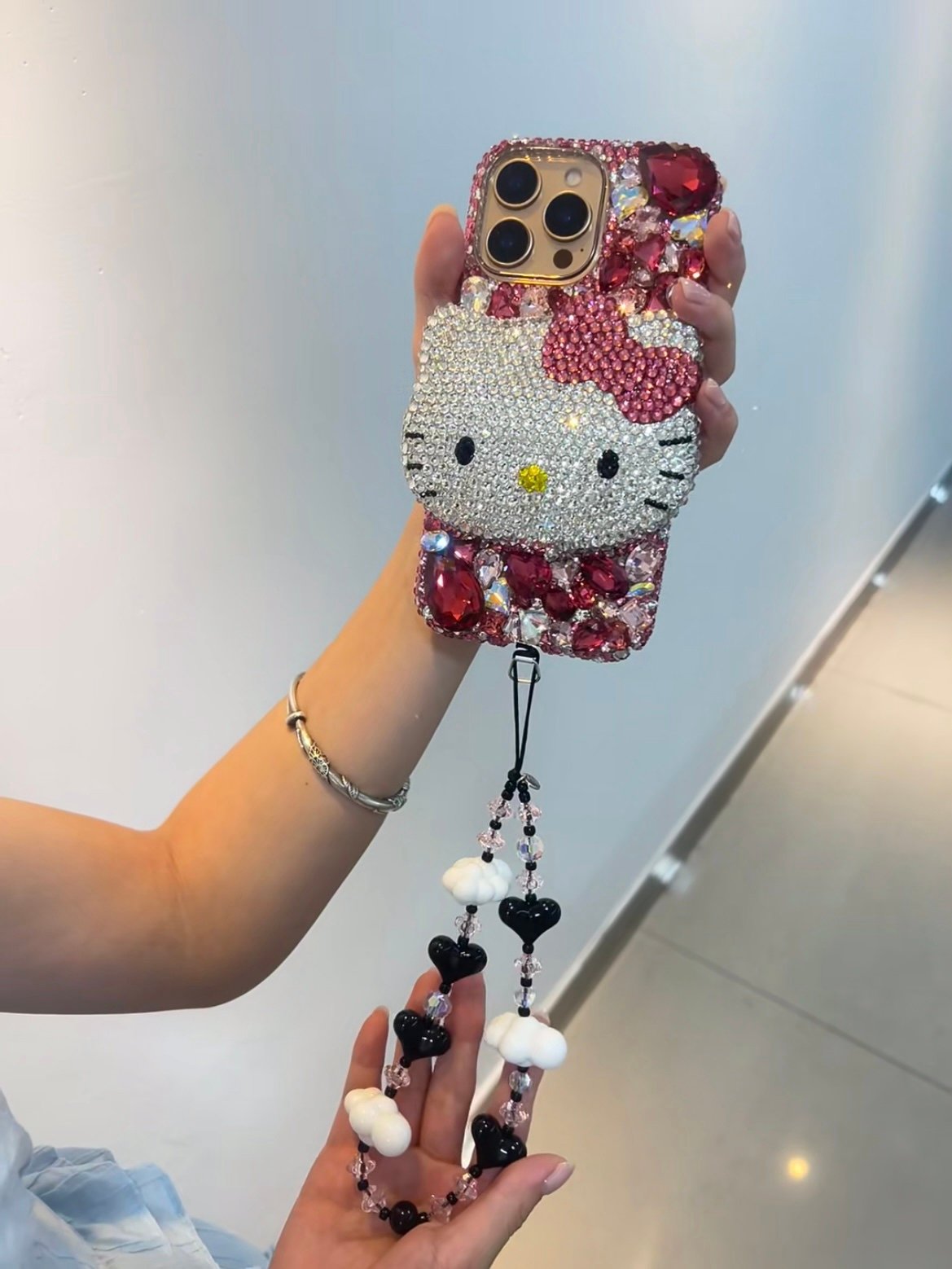 screenshot-2 Diamond iPhone Case Glitter 3D Kitty With Bow Back Cover