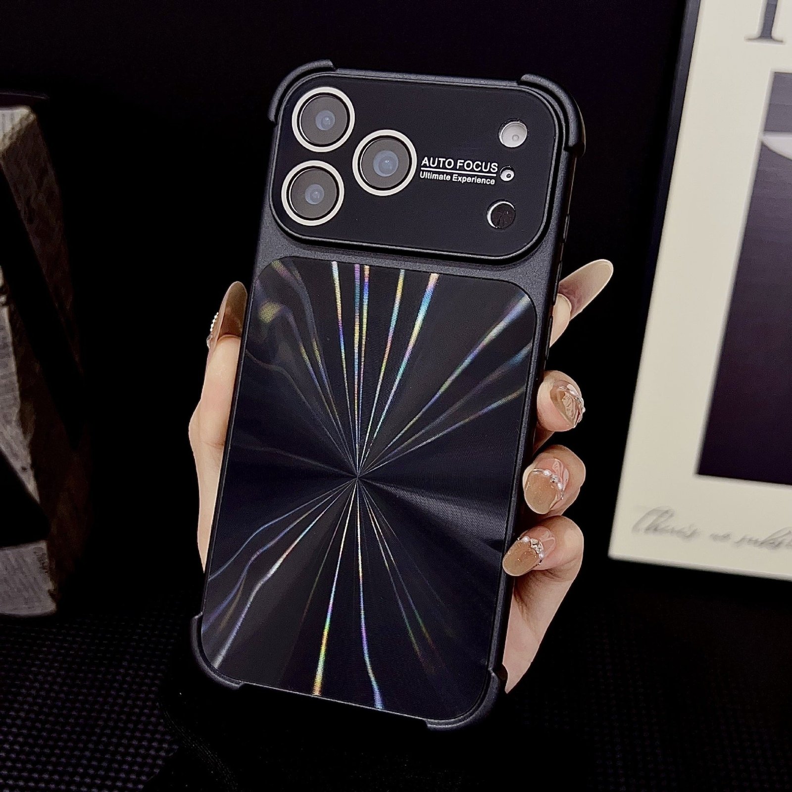 rn-image_picker_lib_temp_b3f9d3c1-e6de-4504-8bc4-aa1a3b074005.jpg Minimalist and premium aurora-style case for iPhone