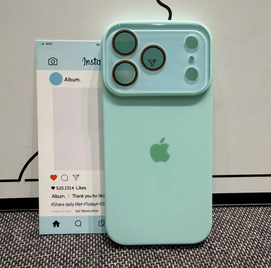 rn-image_picker_lib_temp_fef785b1-4326-4860-9b5d-208c72c4b7c1.png Style Plain-Thin Full-Coverage Silicone Phone Case with Integrated Camera Button